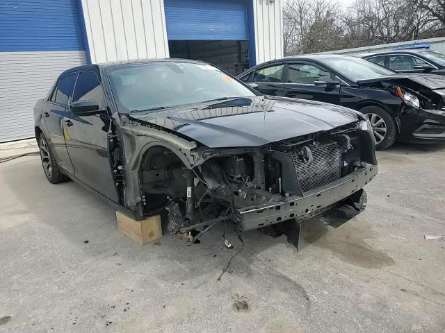 Chrysler 300 2018