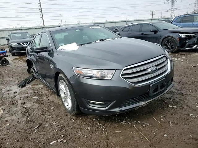 Ford Taurus 2017