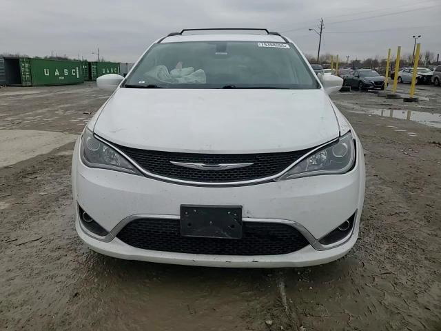 Chrysler Pacifica 2017