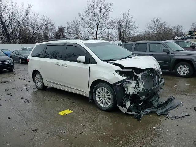 Toyota Sienna 2017