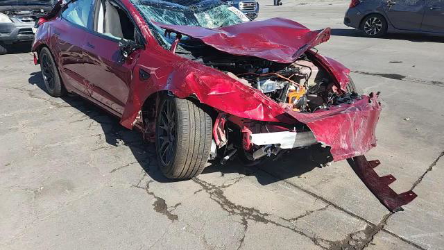 Tesla Model 3 2025