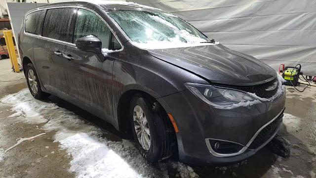 Chrysler Pacifica 2019