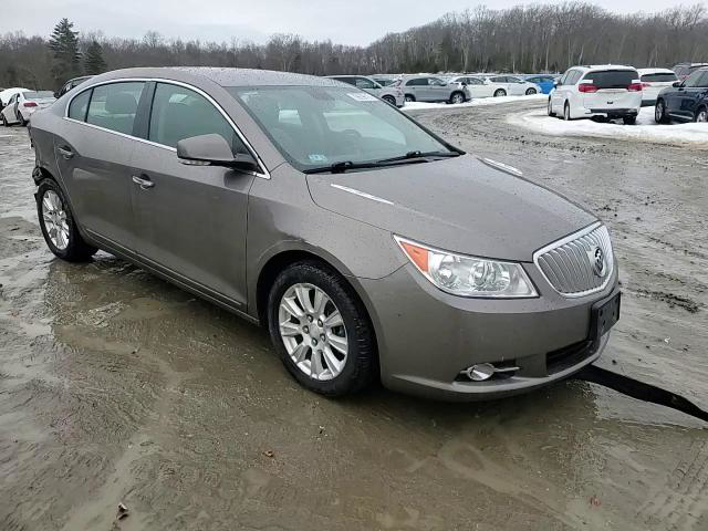 Buick LaCrosse 2012
