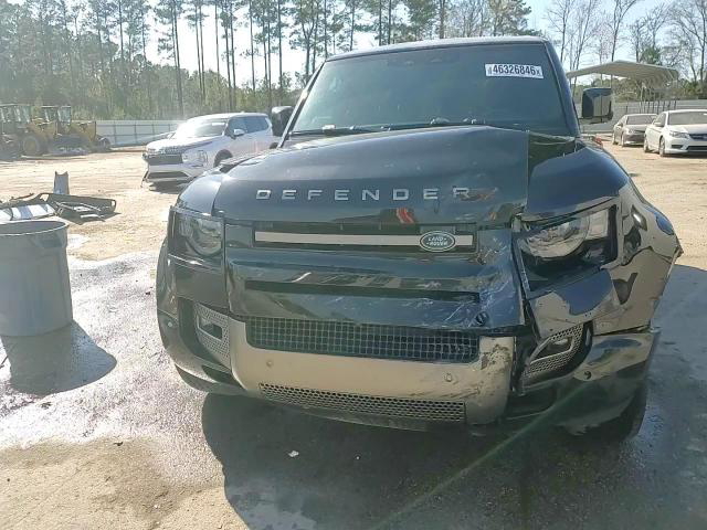 Land Rover Defender 2021