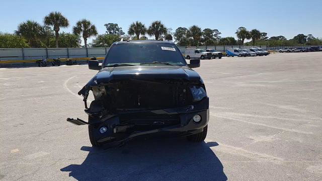 Ford Expedition 2012