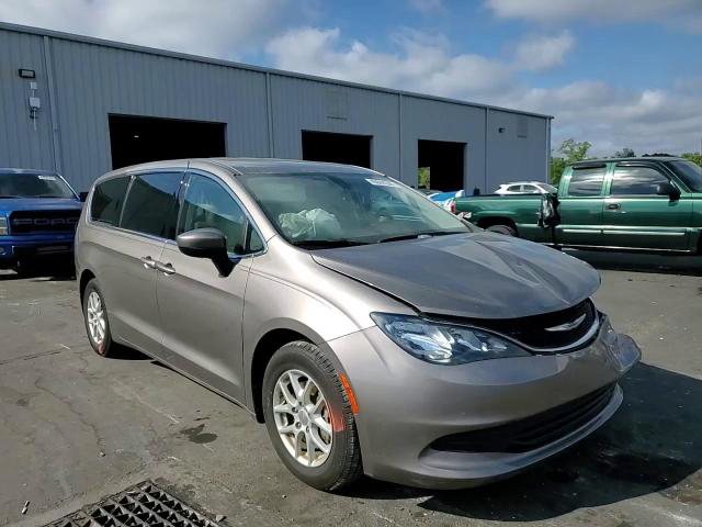 Chrysler Pacifica 2017