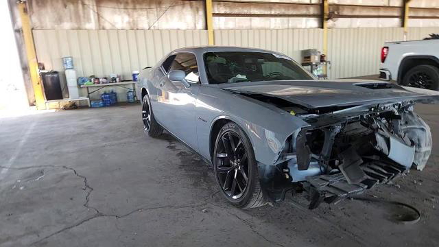 Dodge Challenger 2021