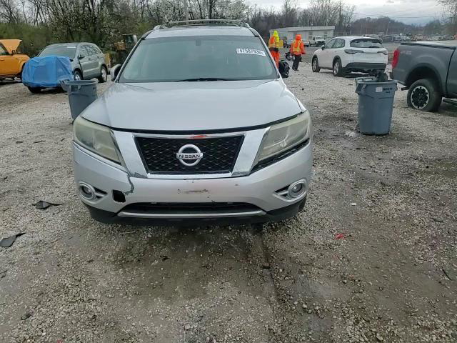Nissan Pathfinder 2013