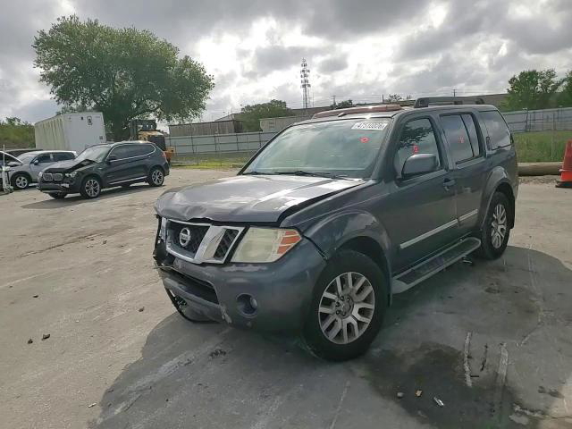 Nissan Pathfinder 2011