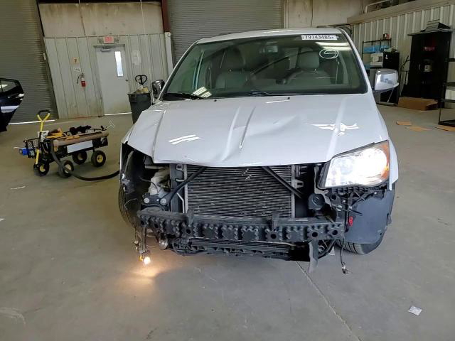 Chrysler Voyager 2015