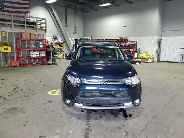 Mitsubishi Outlander 2015