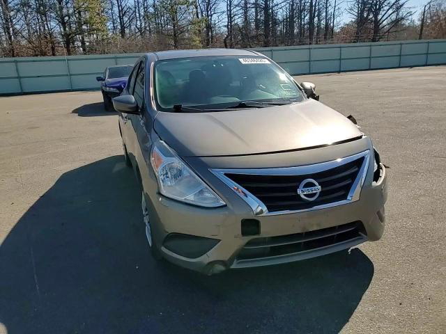 Nissan Versa 2017