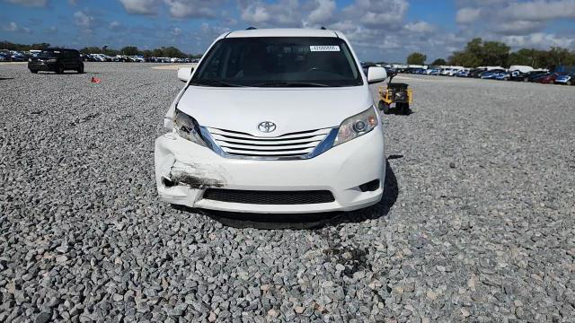 Toyota Sienna 2017