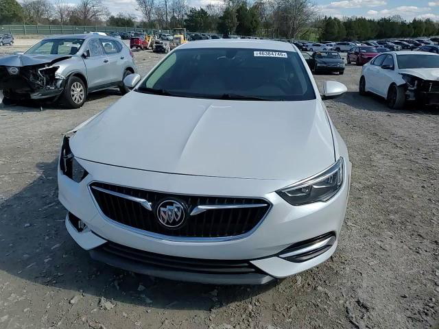 Buick Regal 2018