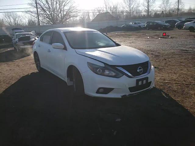 Nissan Altima 2018