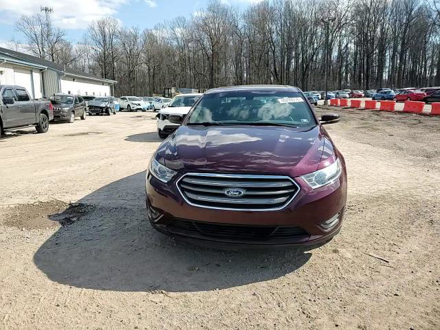 Ford Taurus 2018