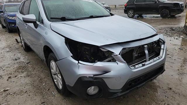 Subaru Outback 2018