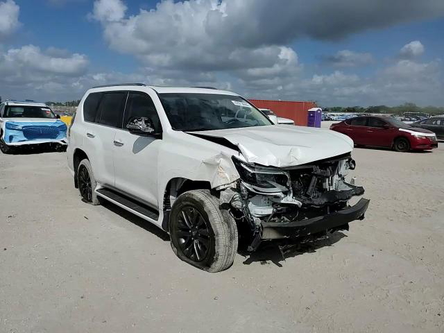 Lexus GX 2021