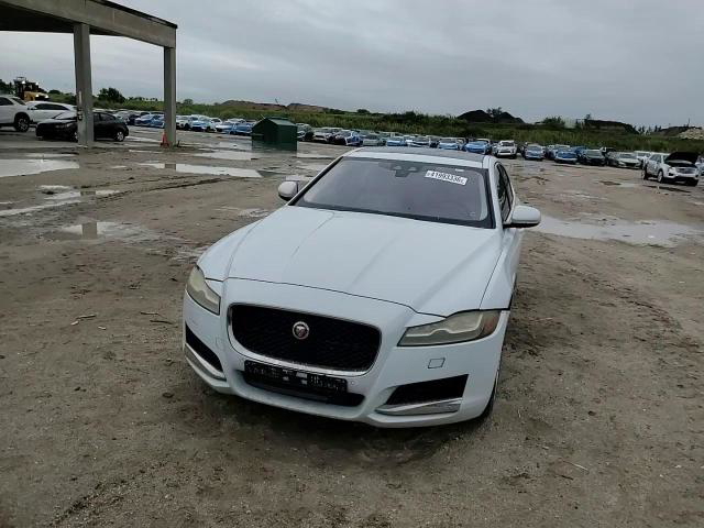 Jaguar XF 2016