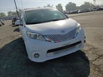 Toyota Sienna 2014