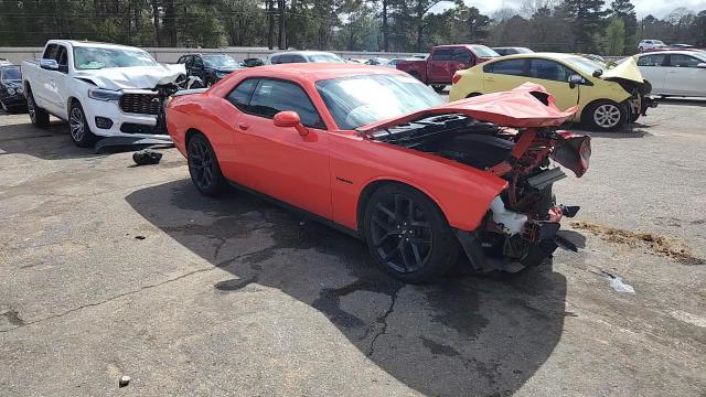 Dodge Challenger 2020