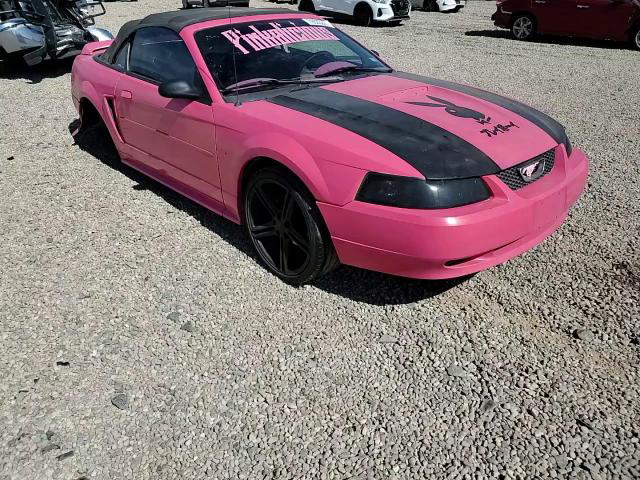 Ford Mustang 1999