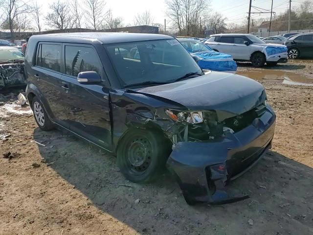 Scion xB 2013