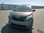 Toyota Sienna 2013