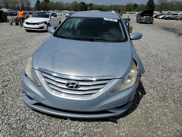 Hyundai Sonata 2011