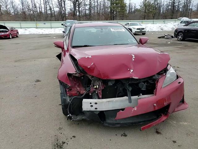 Lexus IS 2011