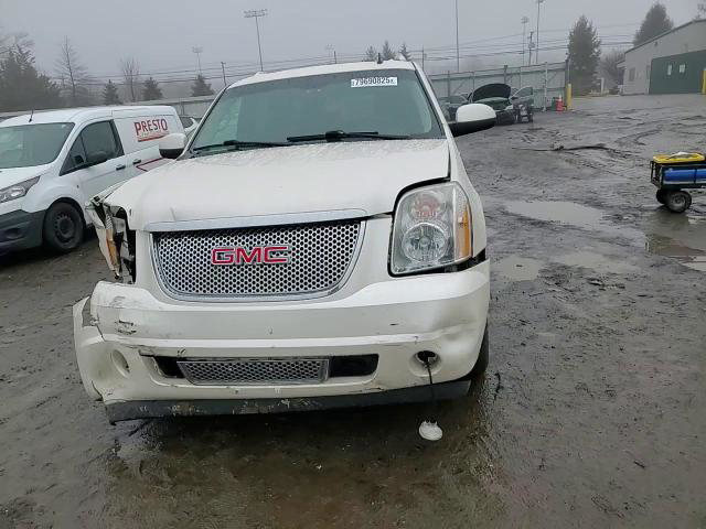 GMC Yukon 2012