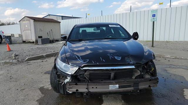 Ford Taurus 2013