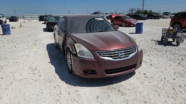 Nissan Altima 2011