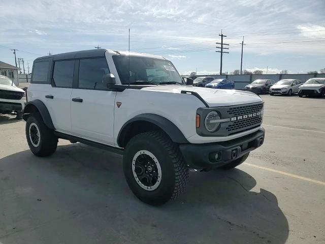 Ford Bronco 2023