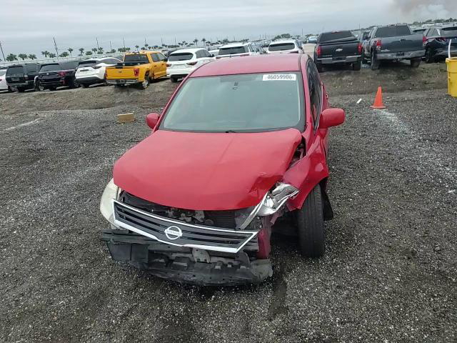 Nissan Versa 2011