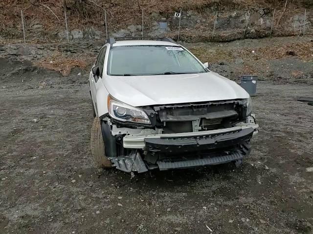 Subaru Outback 2017