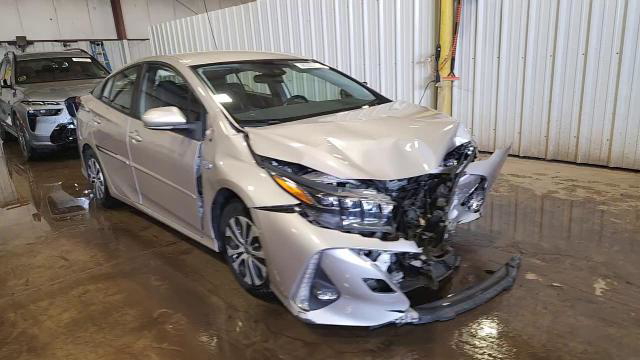 Toyota Prius 2021