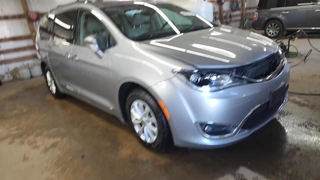 Chrysler Pacifica 2018