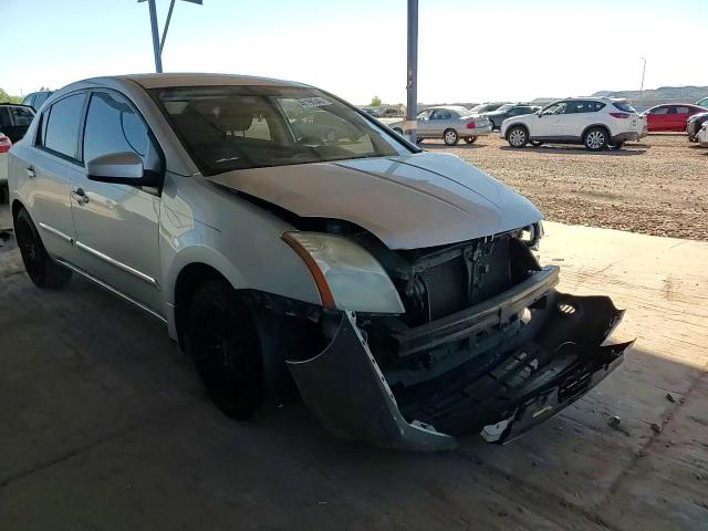 Nissan Sentra 2011