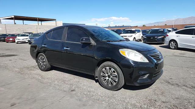 Nissan Versa 2013