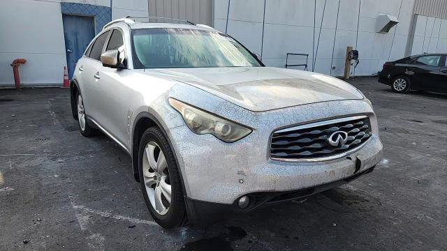 Infiniti FX 2010