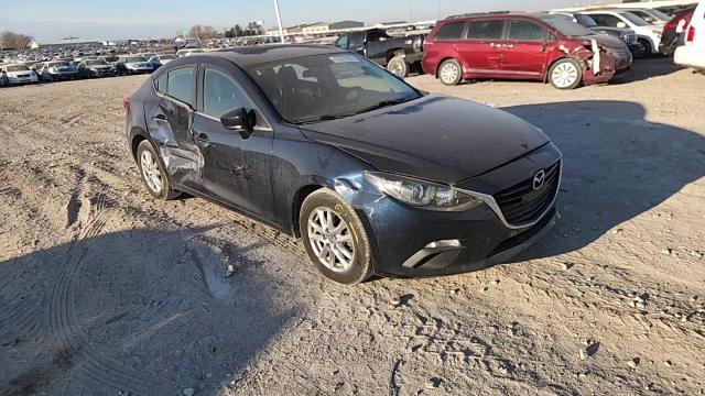Mazda 3 2016