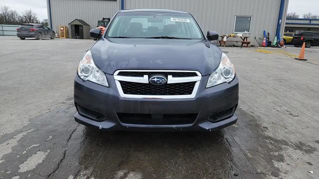 Subaru Legacy 2014