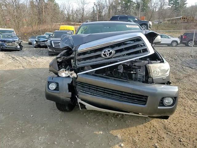 Toyota Sequoia 2014