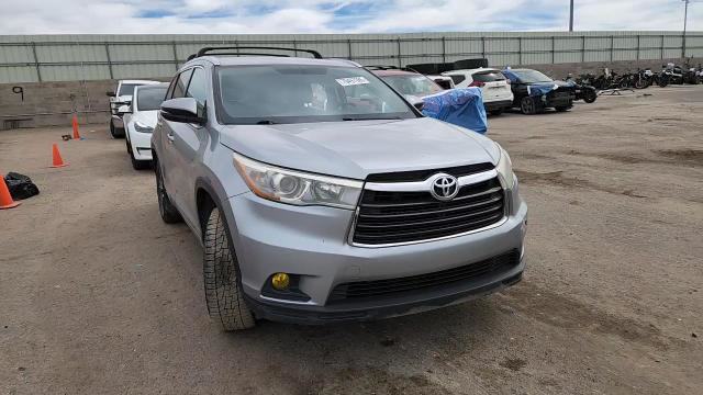 Toyota Highlander 2016