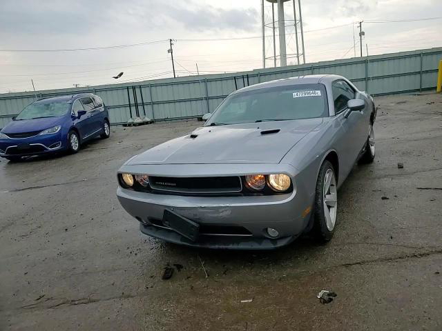 Dodge Challenger 2013