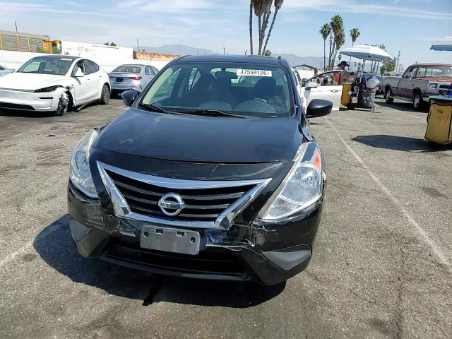 Nissan Versa 2016