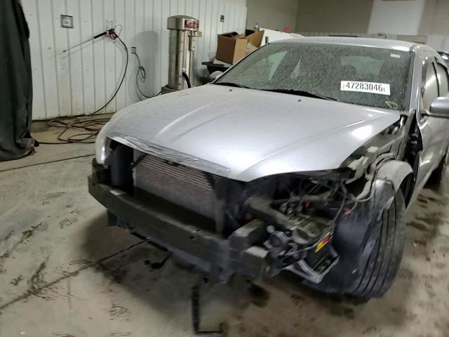 Chrysler 200 2013