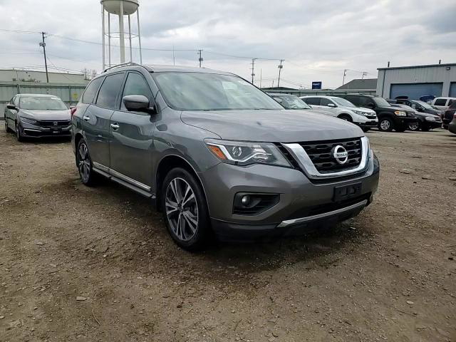 Nissan Pathfinder 2017