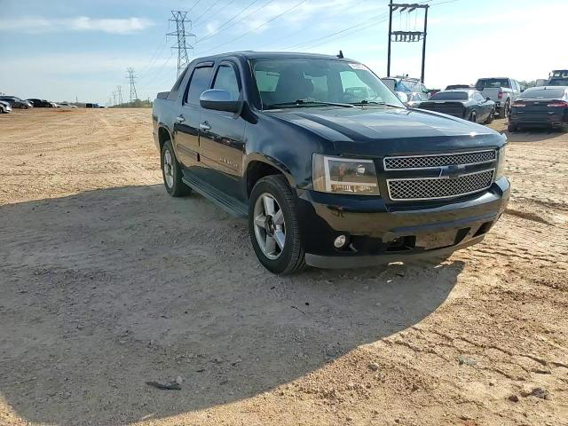 Chevrolet Avalanche 2010